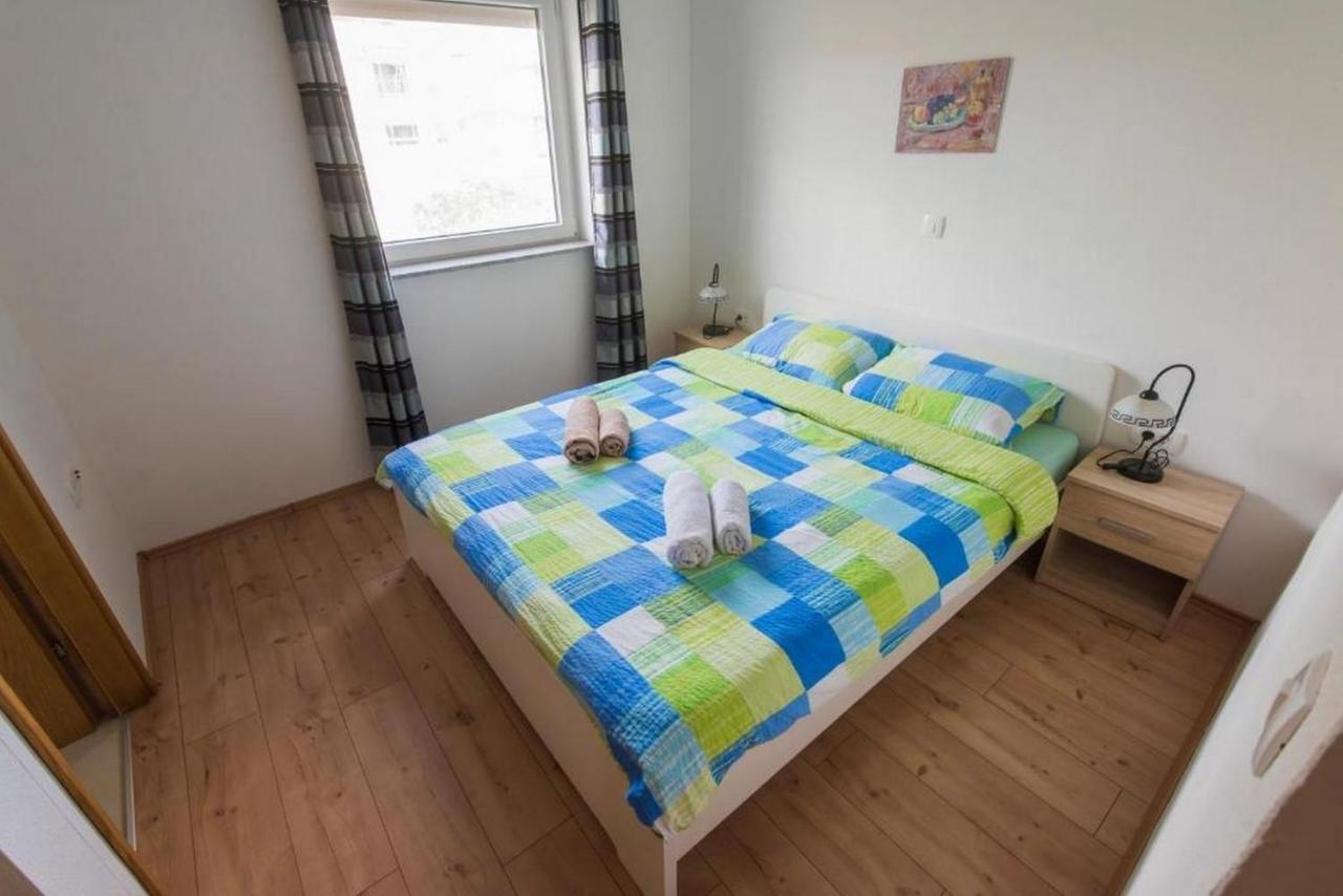 Apartments Villa Ema ザダル エクステリア 写真