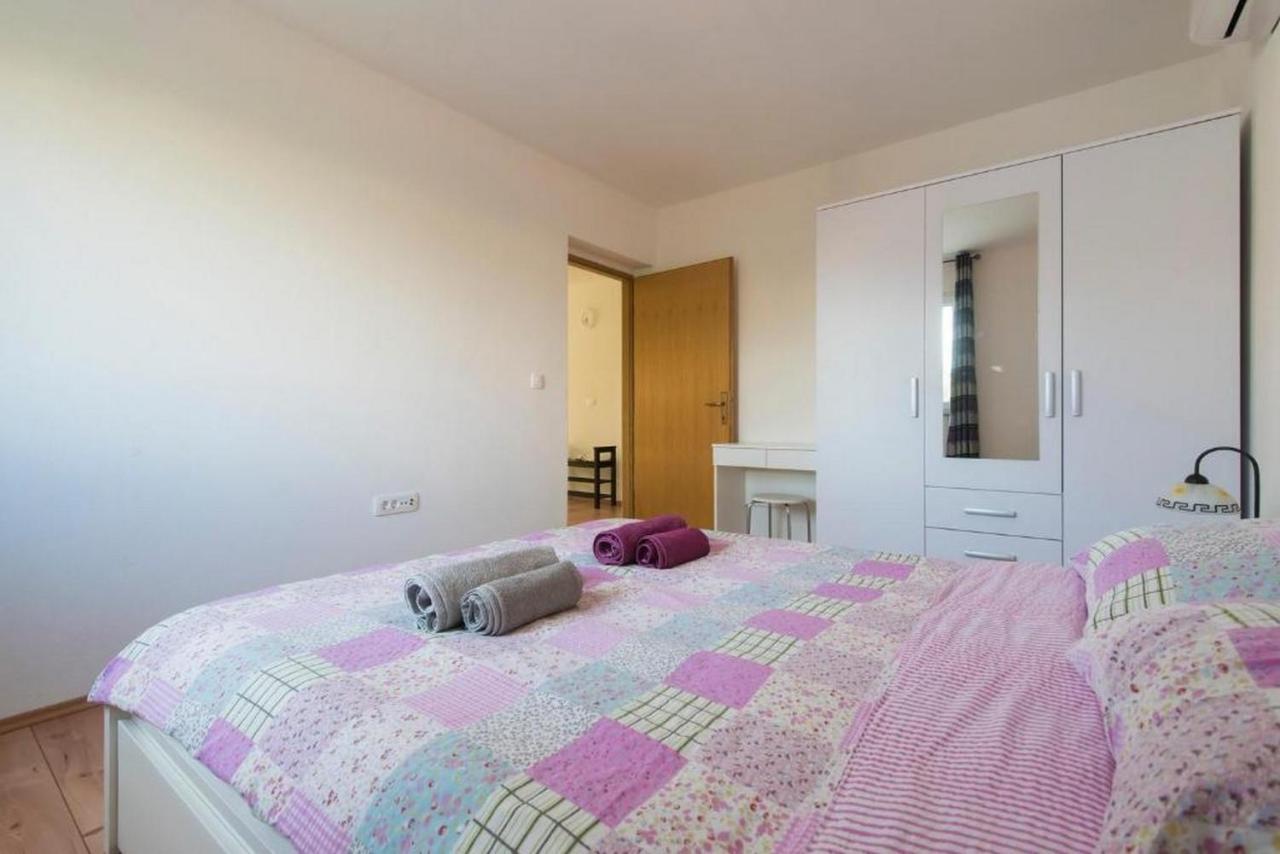 Apartments Villa Ema ザダル エクステリア 写真