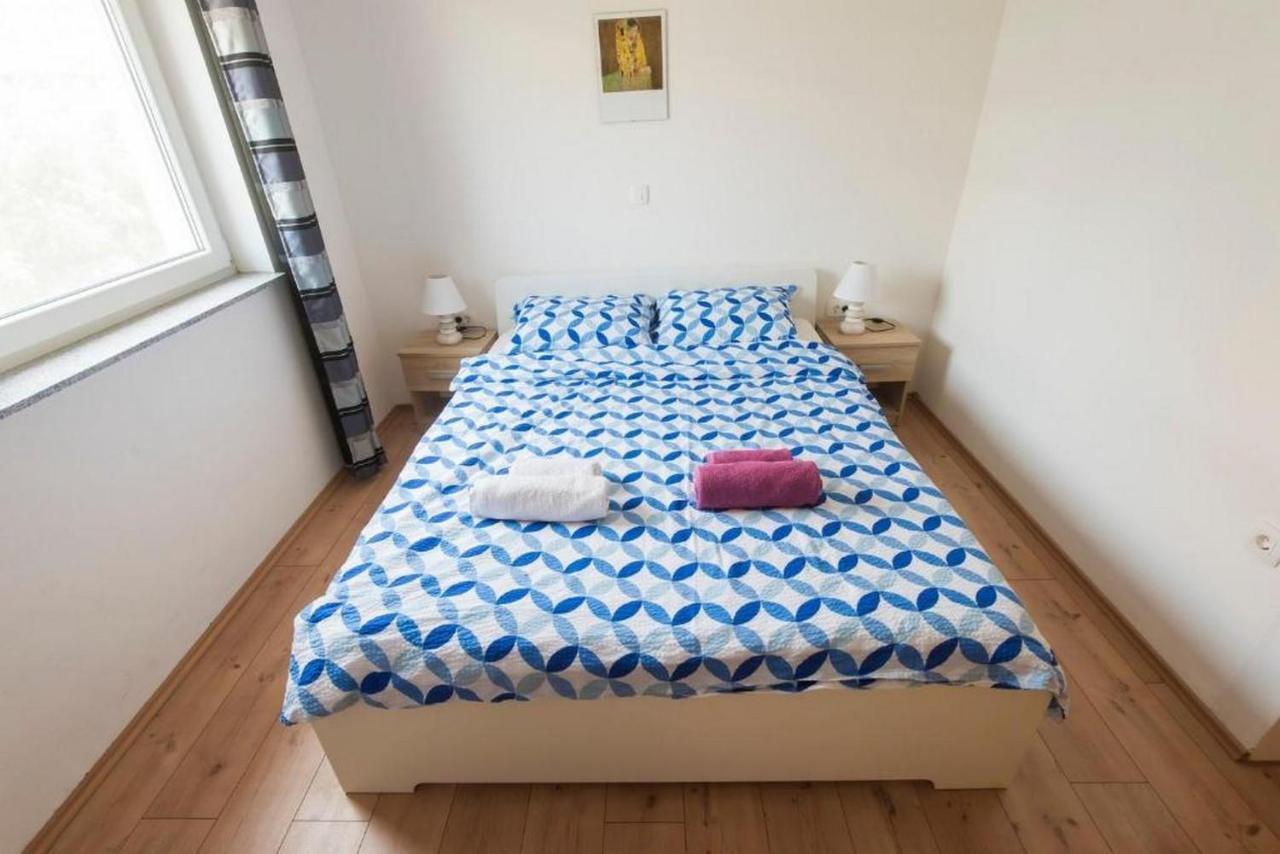 Apartments Villa Ema ザダル エクステリア 写真