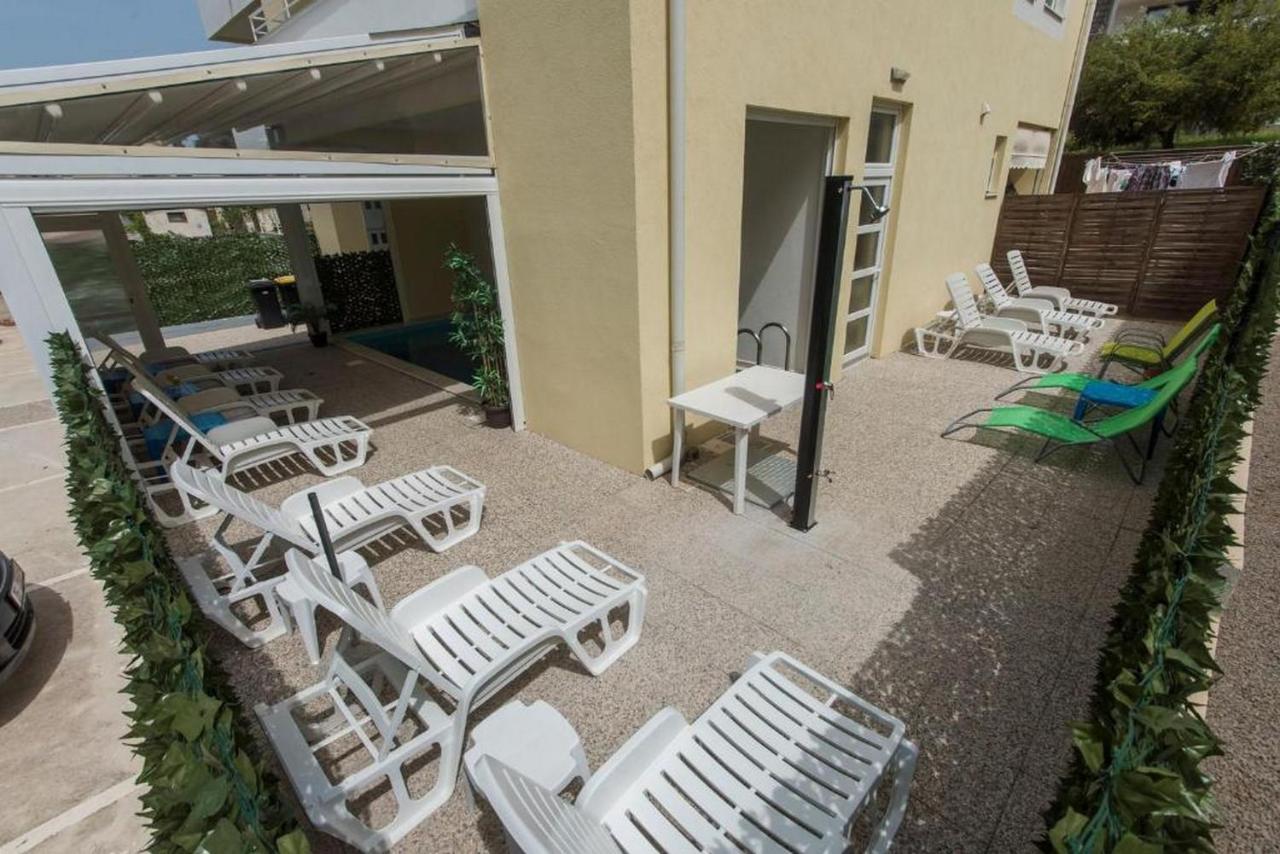 Apartments Villa Ema ザダル エクステリア 写真