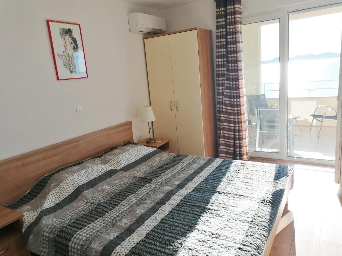 Apartments Villa Ema ザダル エクステリア 写真