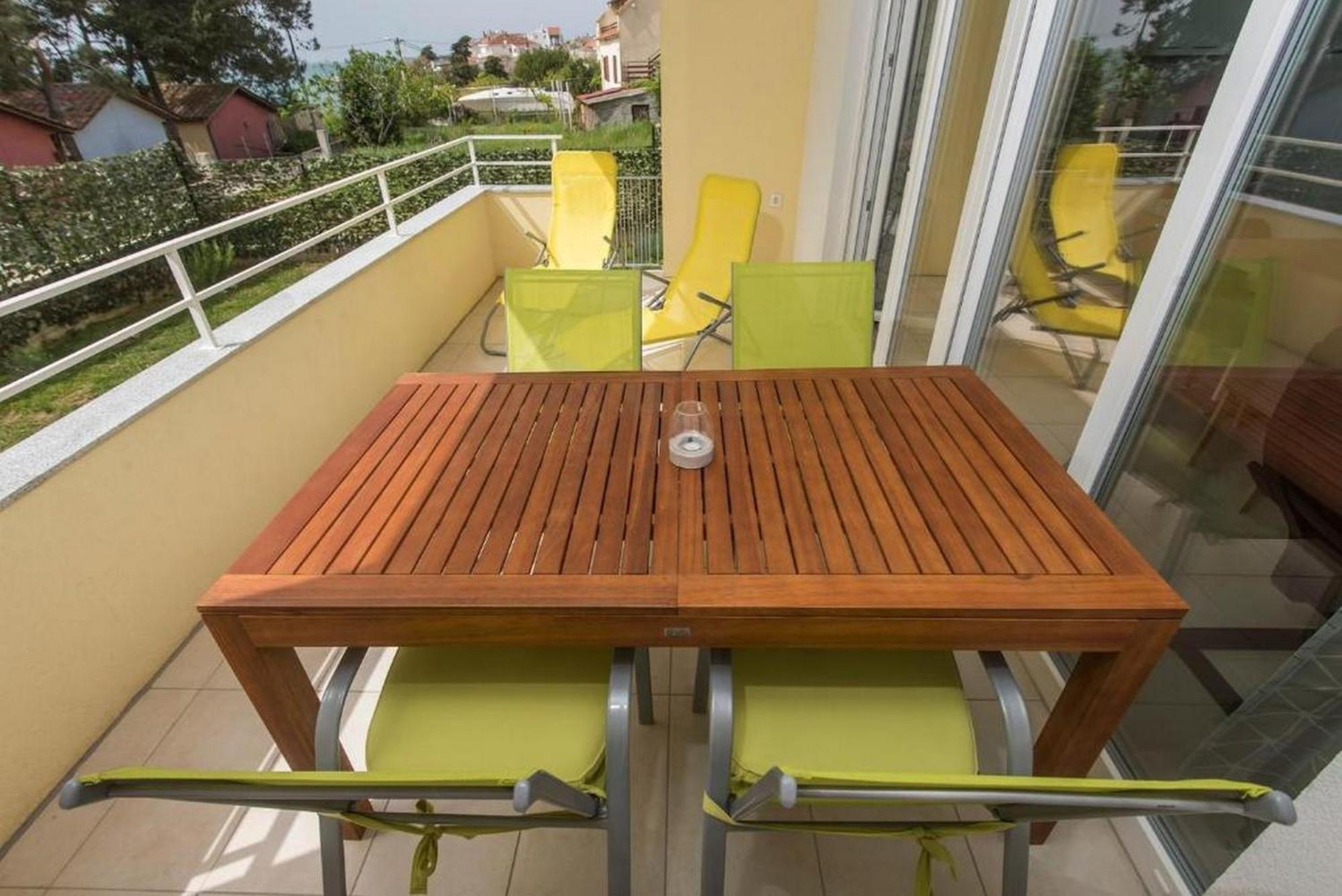 Apartments Villa Ema ザダル 部屋 写真